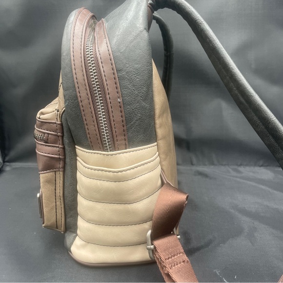 Loungefly Star Wars Rey Mini Backpack - Picture 3 of 6